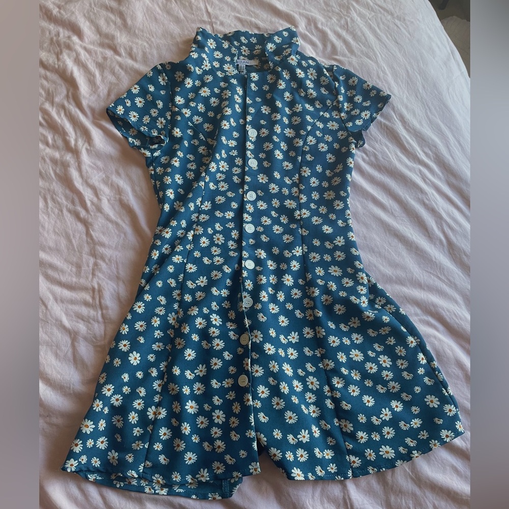 Dallas Daisy Button Mini Dress // Blue from Pellucid